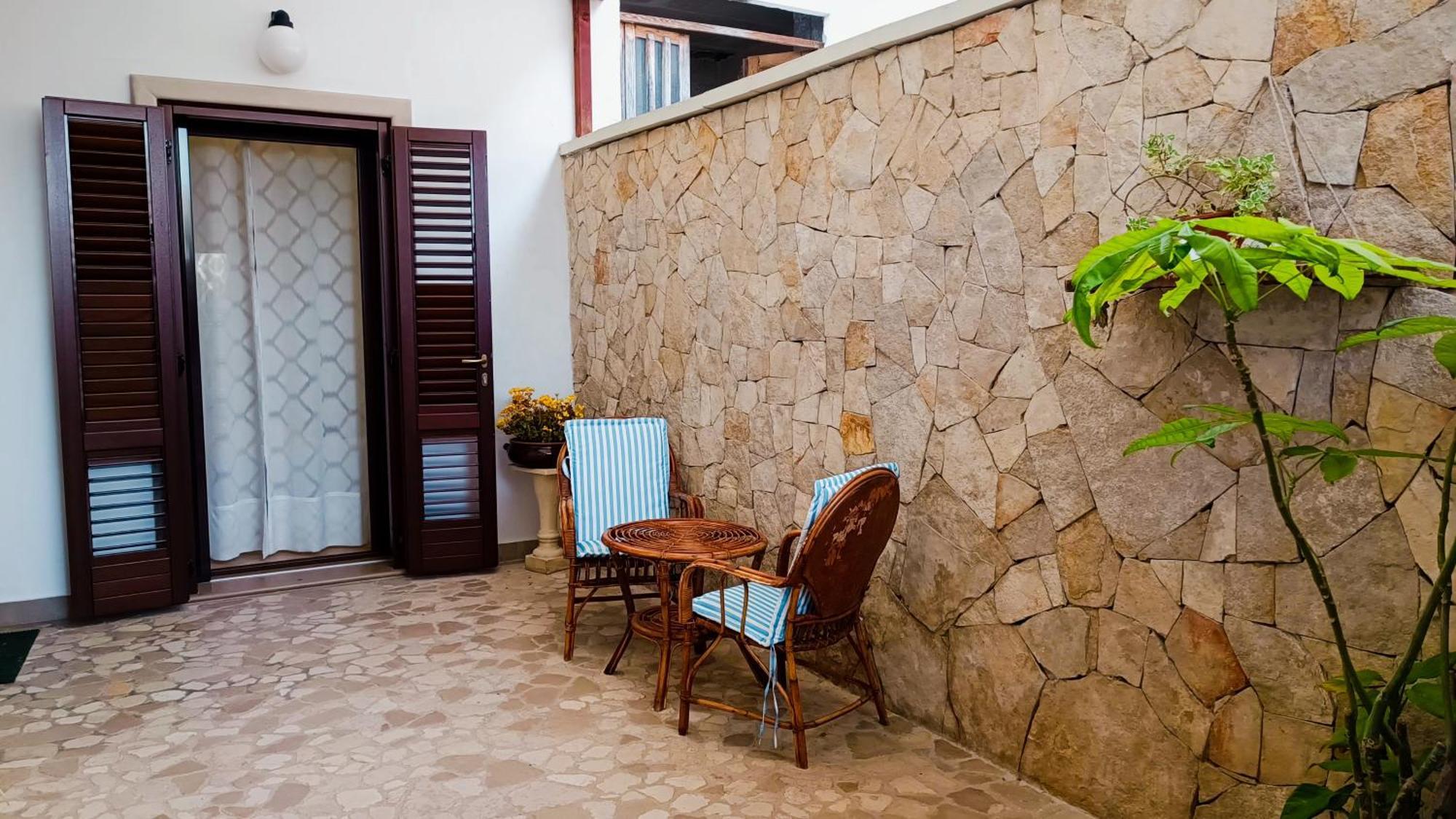 Giada Rooms Порто-Чезарео Экстерьер фото